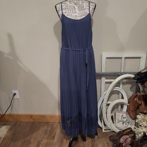 Lovestitch Women's Size Med. Dk. SLATE blue pleated strappy‎ midi maxi dress